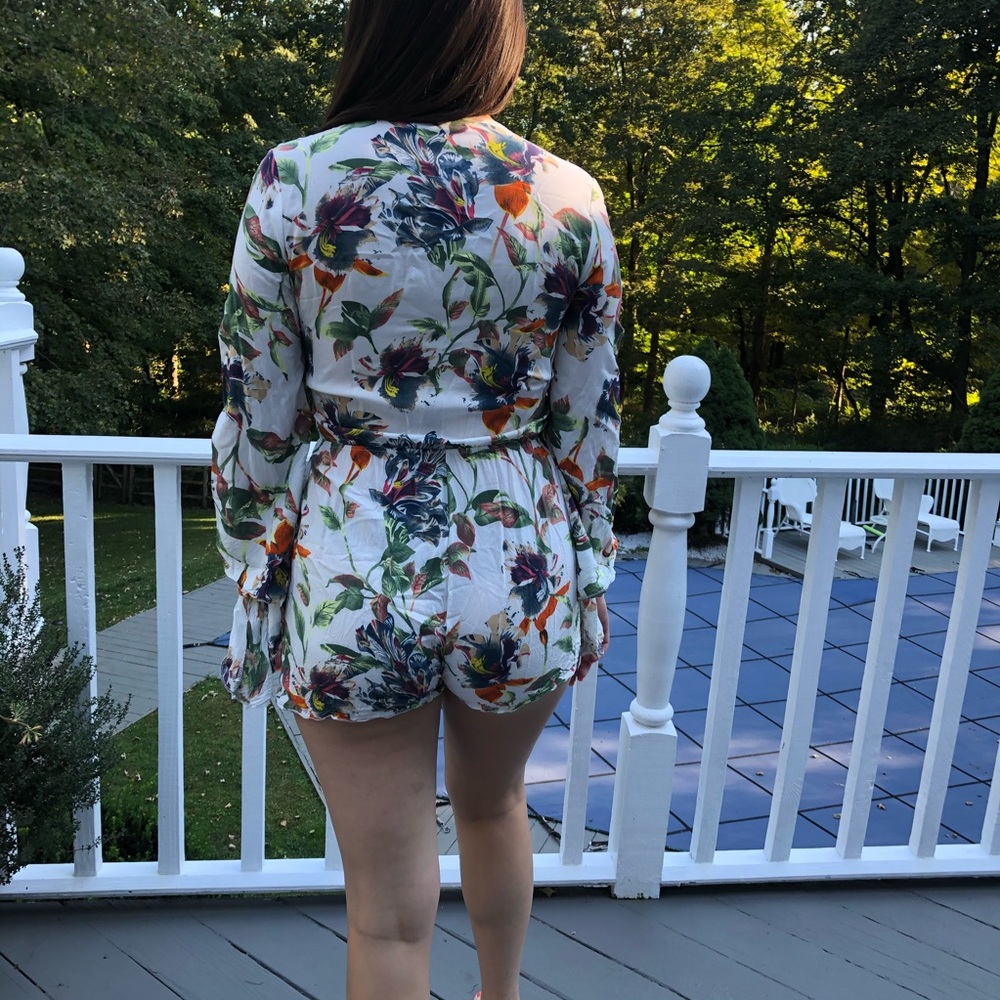 Fun romper - Picture 3 of 4